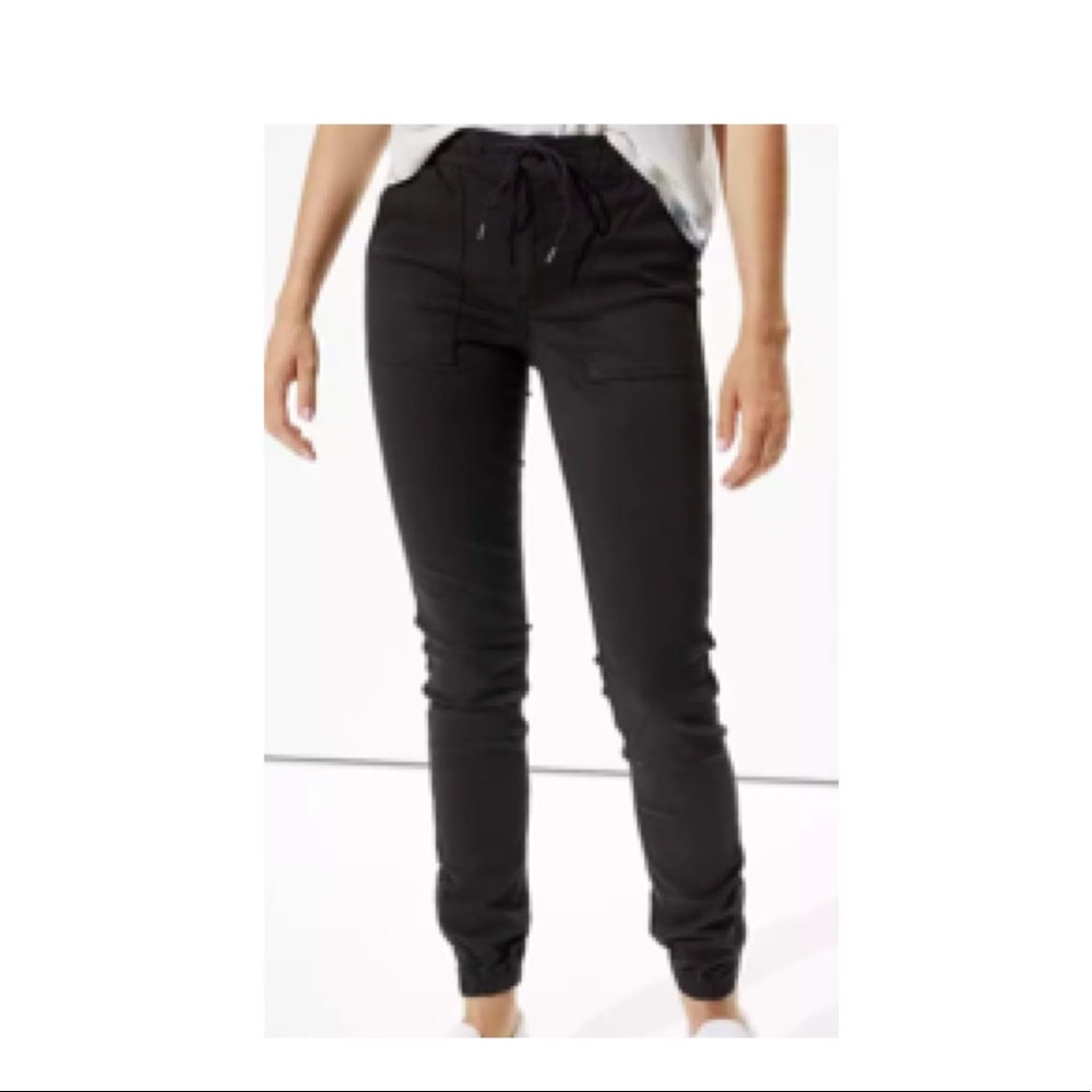 American Eagle Black joggers